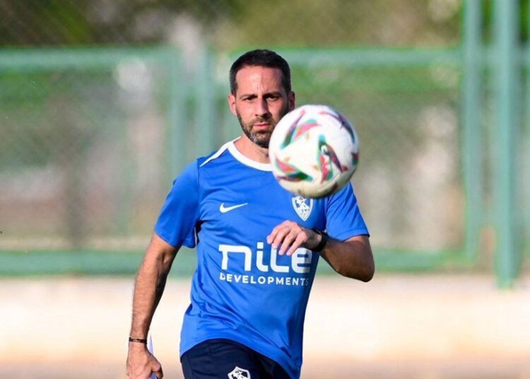 فيريرا يعود للقاهرة ويقود تدريبات الزمالك استعدادًا لمواجهة المصري