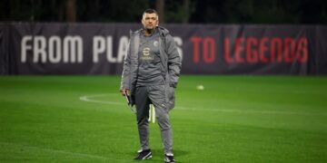 مدرب بورتو السابق يرفض تدريب الأهلي رسميا