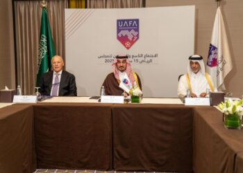 مصر تستضيف كأس العرب للشباب ..تم البروتوكول بحضور الفيصل والسلمي