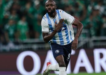 بيراميدز يهزم الأهلي السعودي ويتأهل لمواجهة بطل الأمريكيتين في كأس التحدي