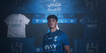 رسميًا.. الهلال السعودي يعلن تعاقده مع المدافع التركي الشاب يوسف أكتشيشيك