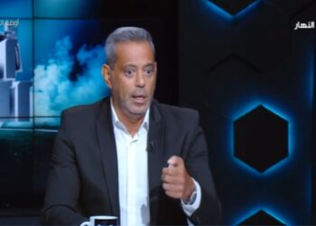 هاني رمزي يهاجم لاعبي الأهلي: “معندهمش روح ولا دم.. والمفروض ياكلوا الملعب”