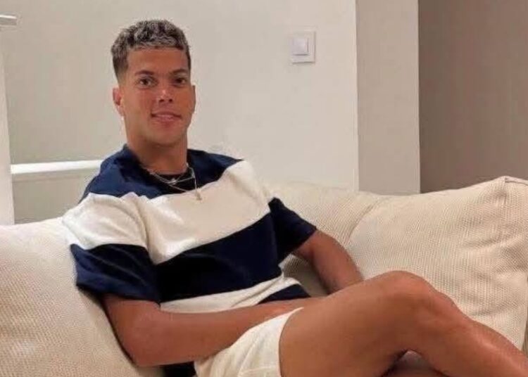 عرض رسمي من الدوري الأمريكي يضع مستقبل إمام عاشور على المحك