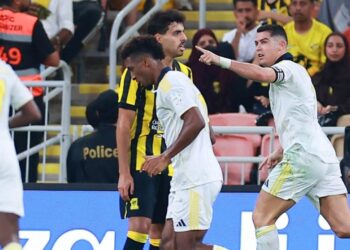 النصر يحسم كلاسيكو الاتحاد بثنائية ماني ورونالدو ويتصدر دوري روشن