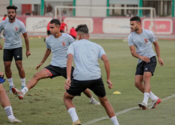 تشكيل الأهلي الرسمي أمام الزمالك: بن شرقي أساسياً وغيابات مؤثرة تضرب القمة