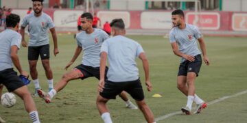 تشكيل الأهلي الرسمي أمام الزمالك: بن شرقي أساسياً وغيابات مؤثرة تضرب القمة