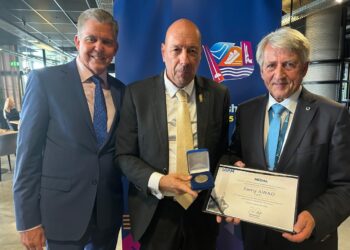 بحضور أمير موناكو.. العريان يتسلم جائزتي الجندي وعوض سامي