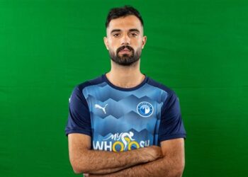 فحص طبي يحسم خضوع محمود مرعي للجراحة