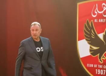 الخطيب يعلن عدم ترشحه لرئاسة الأهلي