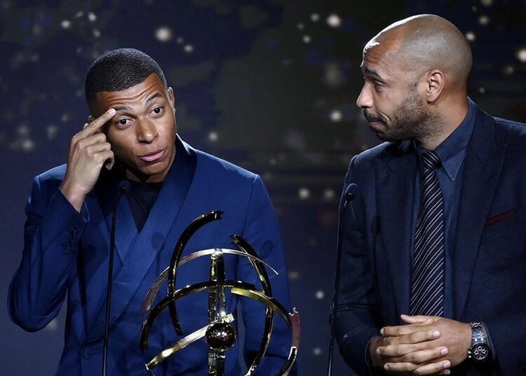 مبابي يعادل رقم هنري ويقترب من صدارة هدافي فرنسا التاريخيين