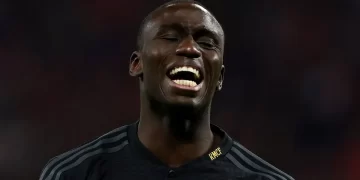 إصابة ميندي تُبعده عن الصورة.. هل يرحل في الشتاء؟