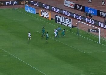 الزمالك ينهي الشوط الأول متفوقًا على المصري بهدف عدي الدباغ