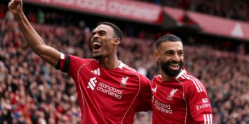 ليفربول يفرض سيطرته الكاملة على مجريات الشوط الأول أمام إيفرتون