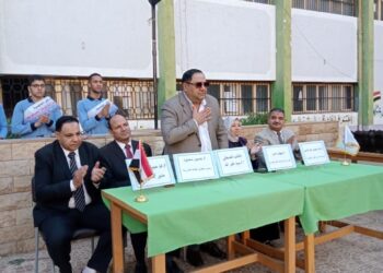 خيرالله ووكيل مديرية التربية والتعليم بالغربية يشهدان حفل تكريم أوائل الثانوية العامة بزفتي