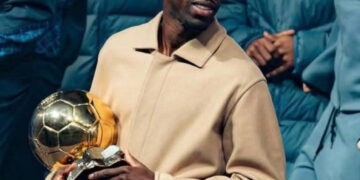 زلاتان إبراهيموفيتش: كنت سأمنح الكرة الذهبية لامين يامال!