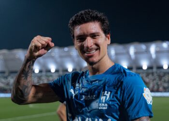 الهلال يكتسح الاتفاق بخماسية رائعة ويؤكد جاهزيته للمنافسة على كل البطولات