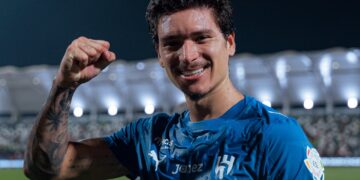 الهلال يكتسح الاتفاق بخماسية رائعة ويؤكد جاهزيته للمنافسة على كل البطولات