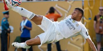 الملك يعود إلى عرشه.. ريال مدريد يبدأ رحلة المجد الأوروبي من جديد