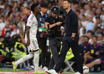 تحليل مباراة الكلاسيكو .. ريال مدريد يتوج بـ “كلاسيكو مثالي” ويبتعد في الصدارة