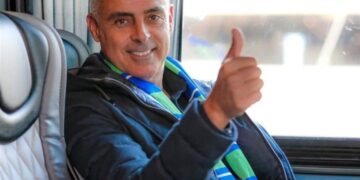 الأهلي يدرس التعاقد مع جوزيه جوميز وسط نفي رسمي من الفتح السعودي