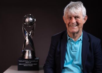 الكشف عن بومةTM التعويذة الرسمية لكأس العالم تحت 17 سنة FIFA قطر 2025