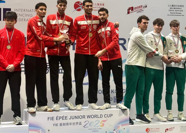 منتخب مصر لسلاح سيف المبارزة يتوج بذهبية كأس العالم تحت 20 سنة