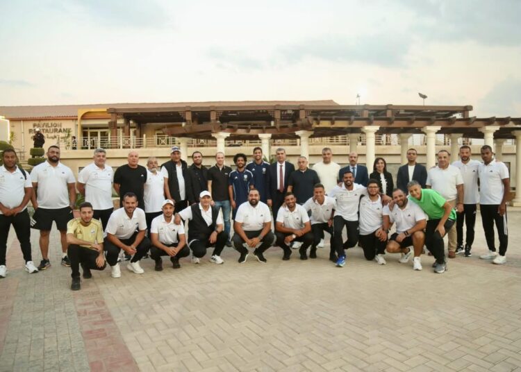مجلس إدارة نادي إنبي يزور الفريق الأول ويؤكد دعمه الكامل للجهاز الفني واللاعبين