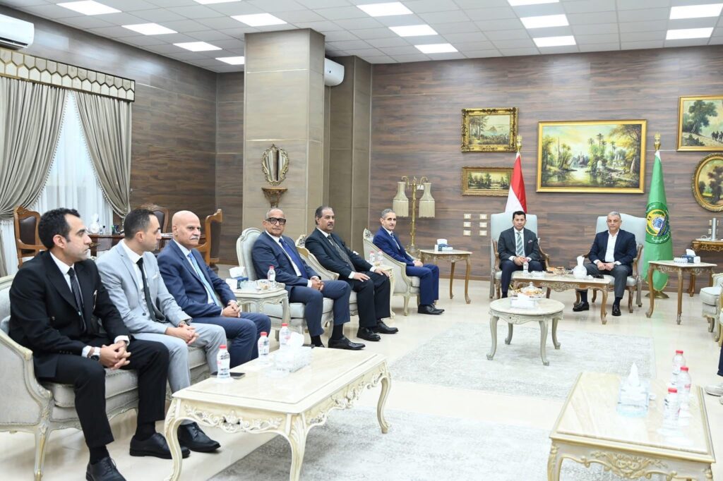 أشرف صبحي واكرم جلال ومجلس طارق رحمي