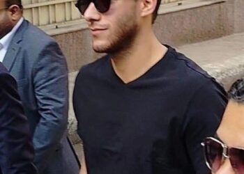 قصة معيد أبو النمرس.. من “منع الغش” إلى “الفصل واللجوء إلى الدعاء”