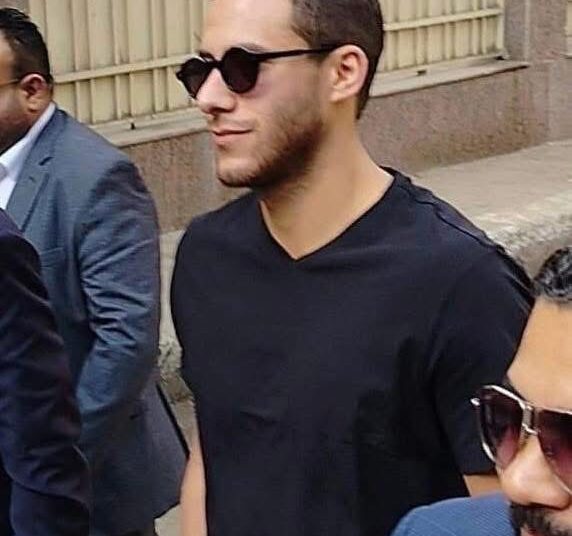 قصة معيد أبو النمرس.. من “منع الغش” إلى “الفصل واللجوء إلى الدعاء”