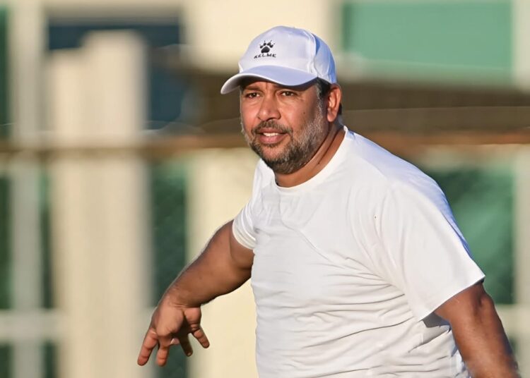 لماذا اختار نادي الرجاء أحمد ساري مديرًا فنيًا للفريق؟