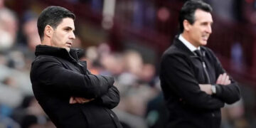 ملحمة في “الإمارات” .. ابتسامة تتحول إلى صرخة هزيمة.. وإيمري يُسقط أرتيتا في ليلة قاسية لأرسنال