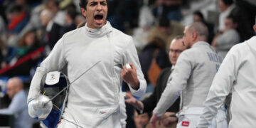 أحمد هشام يحرز الميدالية البرونزية في بطولة الجائزة الكبرى لسلاح السيف بفرنسا