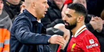 اشتعال أزمة محمد صلاح في ليفربول .. وقرار مصيري يقترب