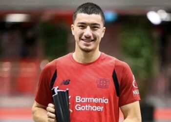 إبراهيم مازة يتوج بجائزة أفضل لاعب شاب في البوندسليجا لشهر نوفمبر