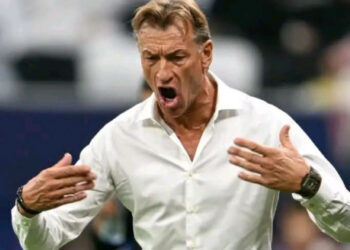 تغييرات مرتقبة في الجهاز الفني للأخضر السعودي