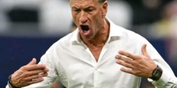 تغييرات مرتقبة في الجهاز الفني للأخضر السعودي