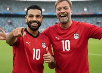 محمد صلاح يعبّر عن سعادته بوجود كلوب في كأس الأمم الأفريقية