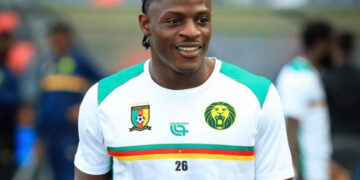 برشلونة ينافس أندية الدوري الإنجليزي للتعاقد مع النجم الكاميروني إيونج