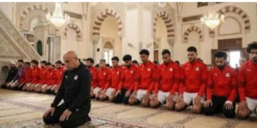 توضيح رسمي حول صورة حسام حسن داخل معسكر المنتخب