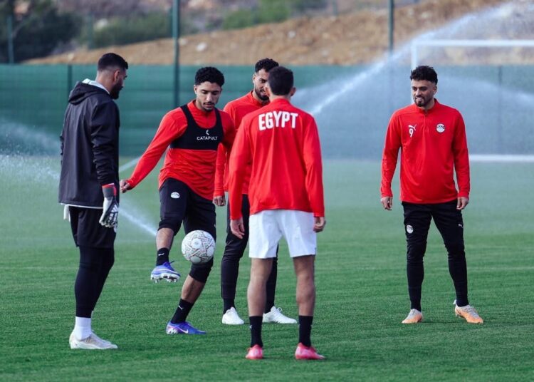 شاهد منتخب مصر يختتم تدريباته استعدادًا لمواجهة أنجولا
