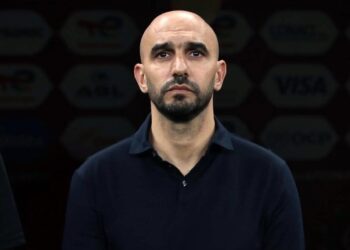 جماهير المغرب توجّه رسالة قوية لوليد الركراكي