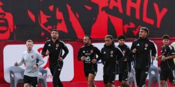 الأهلي يضم بلعمري و الجزار رسميًا ويواصل الضغط لضم مروان