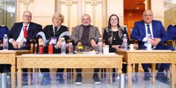 تونس تكرم عبد المنعم الحسيني بعد نجاح بطولة الجائزة الكبرى في المبارزة