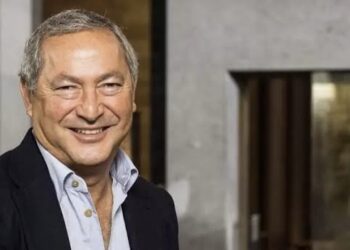 عاجل | سميح ساويرس يقترب من رئاسة الزمالك ويعد بدعم 250 مليون جنيه