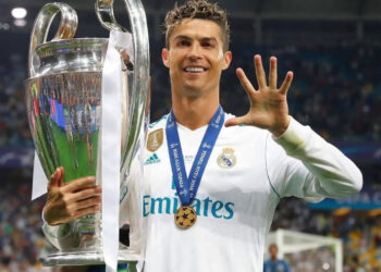 رونالدو يقترب من هدفه التاريخي رقم 1000