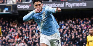 صراع على “ البرنس المصري” .. توتنهام وفنربخشة يتنافسان على ” عمر مرموش”