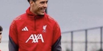 ليفربول يختبر موهبة مصرية جديدة