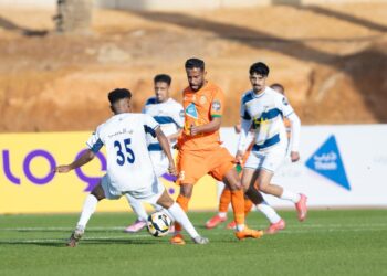 أبها يحسم القمة.. “ريمونتادا” الرائد.. والفيصلي أول خسارة