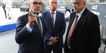 شاهد|عبد المنعم الحسيني يحضر منافسات كأس العالم لسلاح سيف المبارزة بالقاهرة